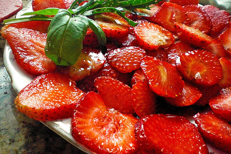 Erdbeer - Carpaccio Erdbeer - Carpaccio