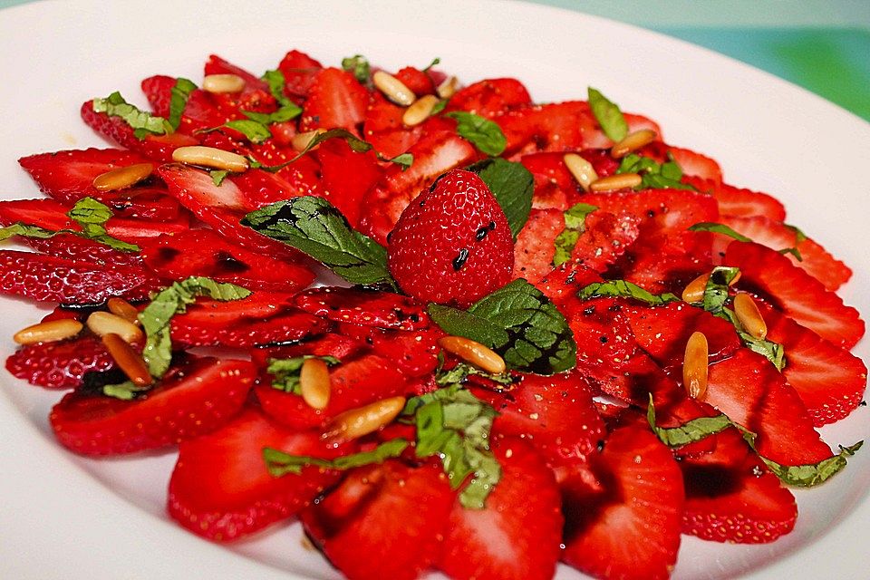 Erdbeer - Carpaccio Erdbeer - Carpaccio