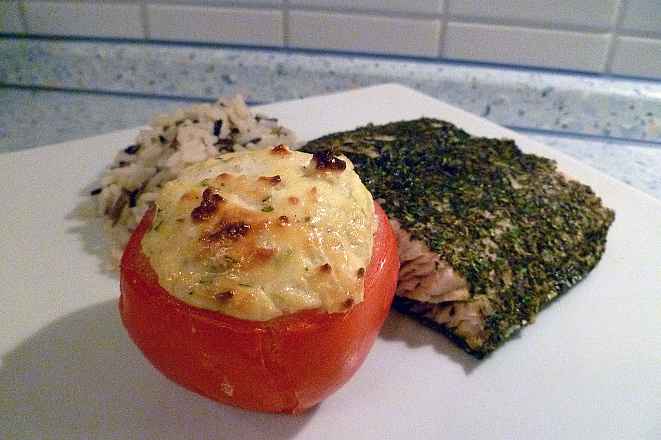 Tomaten mit Schafkäse gefüllt