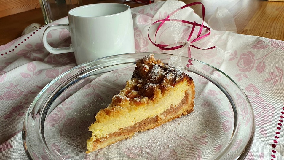 Käse-Apfel-Streuselkuchen von Wuschel27 Käse-Apfel-Streuselkuchen von Wuschel27