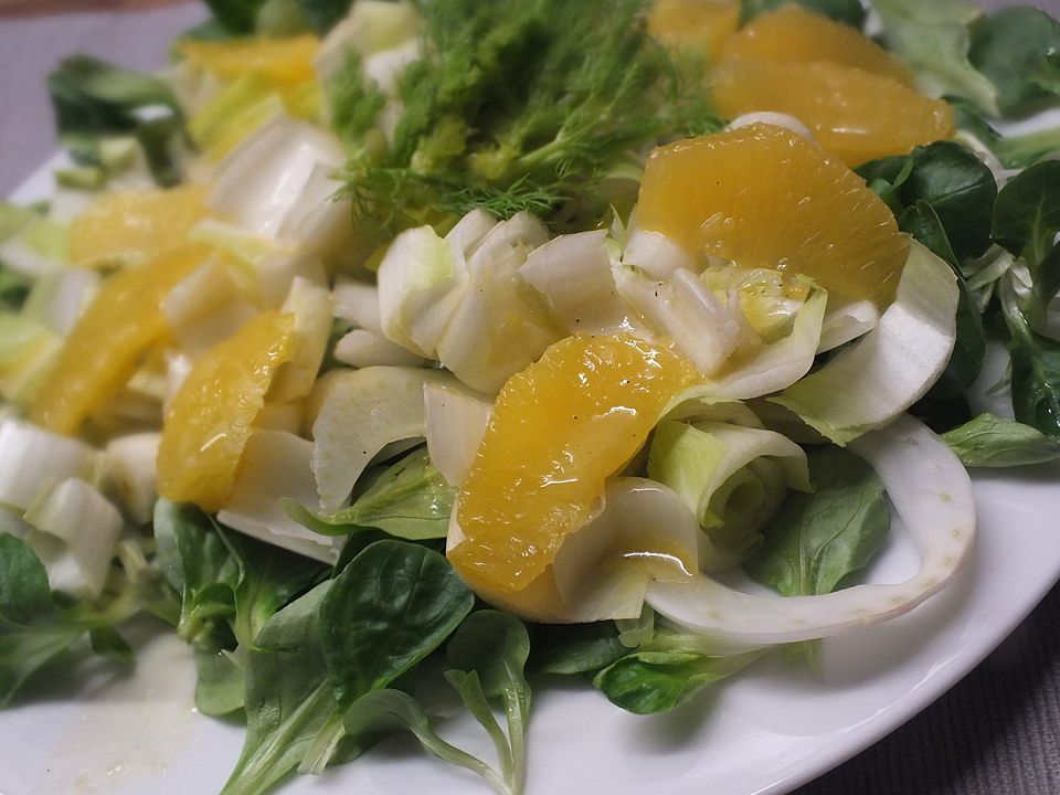 Feldsalat mit Chicoree und Fenchel von Wuschel27| Chefkoch