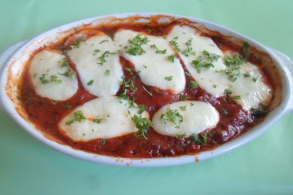 Schnitzel mit Tomate und Mozzarella