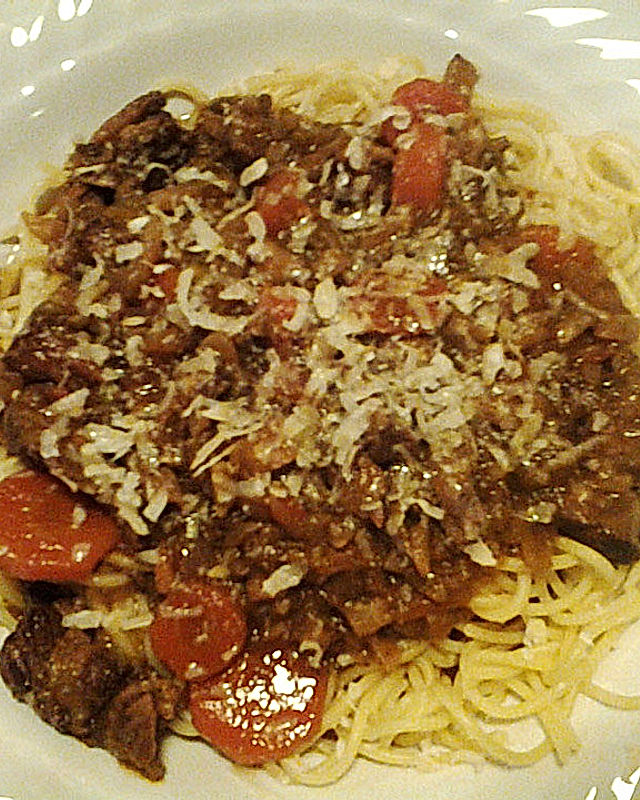 Spaghetti mit Ragout vom Ochsenschwanz