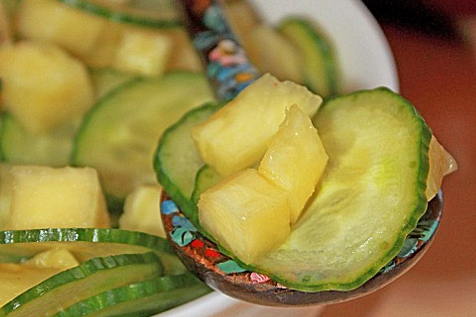 Ananas - Gurken - Salat