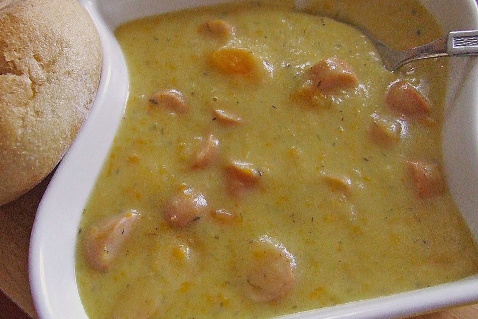 Cremige, aber diättaugliche Kartoffelsuppe mit Thymian und Käse