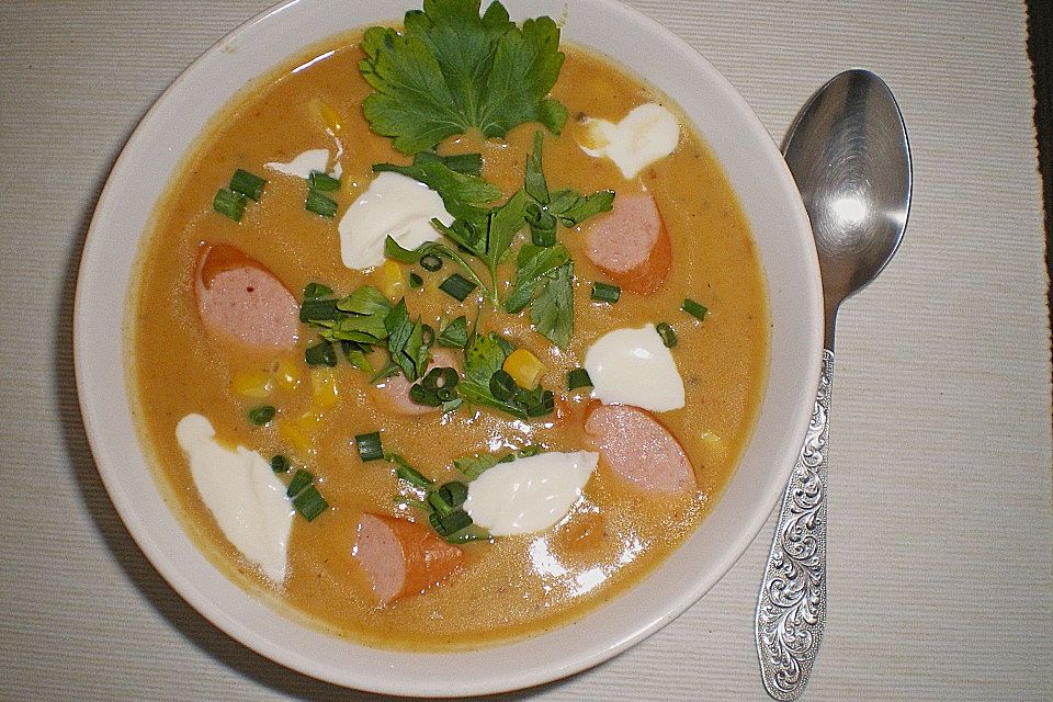 Cremige, aber diättaugliche Kartoffelsuppe mit Thymian und Käse