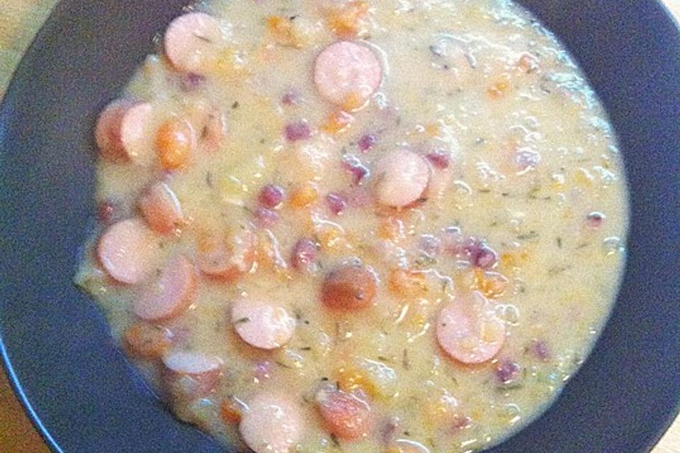 Cremige, aber diättaugliche Kartoffelsuppe mit Thymian und Käse