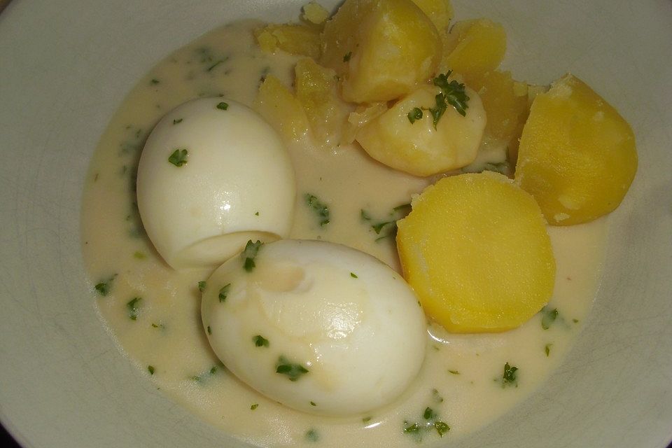 Eierragout in Kräutersoße