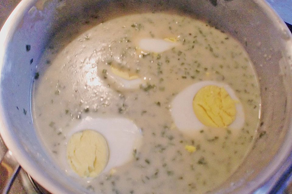 Eierragout in Kräutersoße