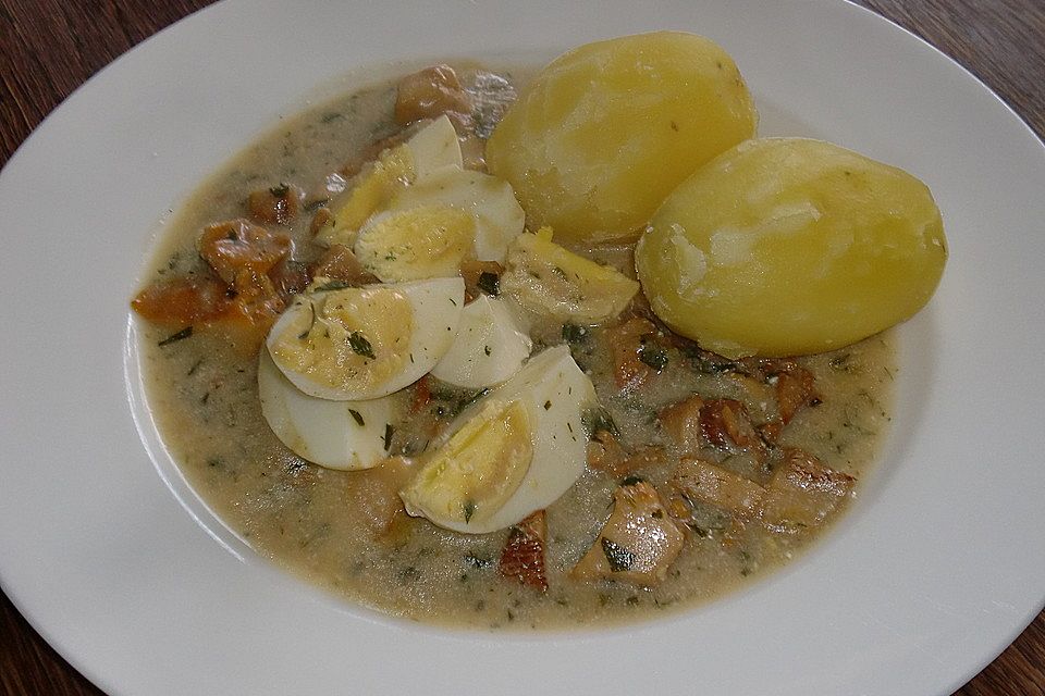 Eierragout in Kräutersoße