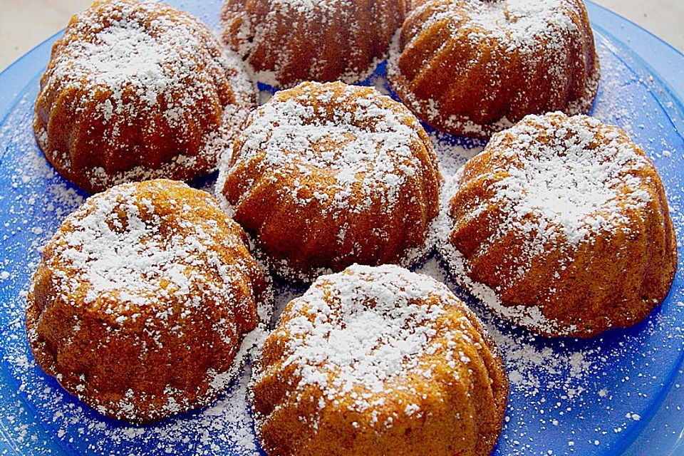 Nussiger Karottenkuchen Nussiger Karottenkuchen