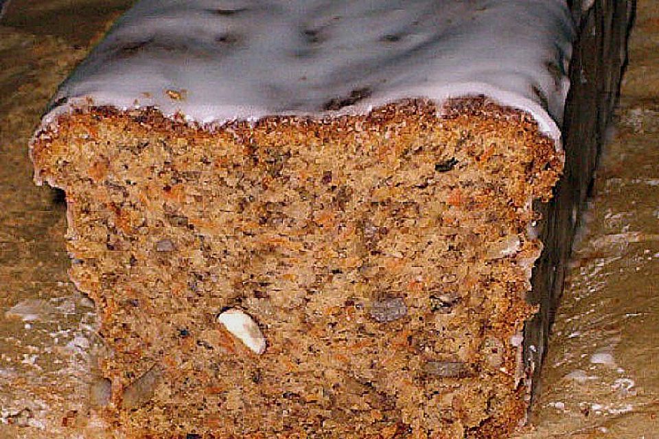 Nussiger Karottenkuchen Nussiger Karottenkuchen