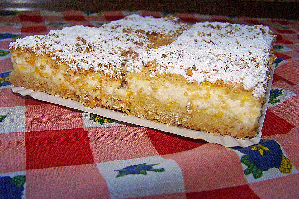 Streuselkuchen mit Mandarinen und Schmand