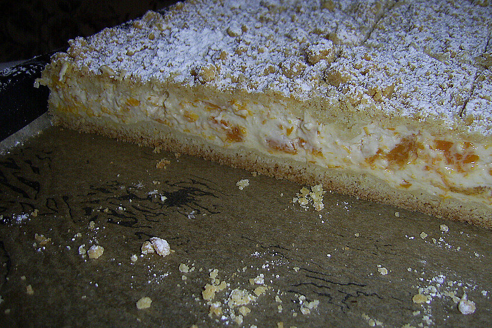 Streuselkuchen mit Mandarinen und Schmand