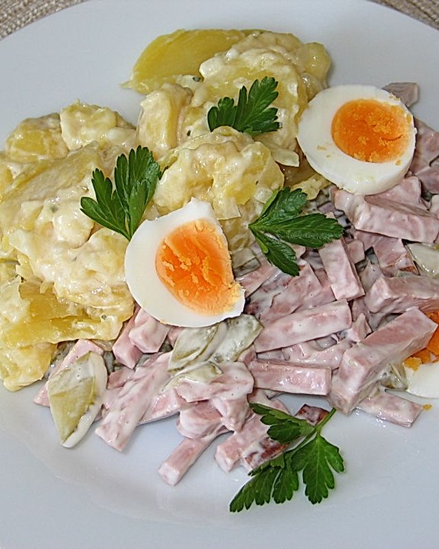 Kartoffel - Wurstsalat - Teller