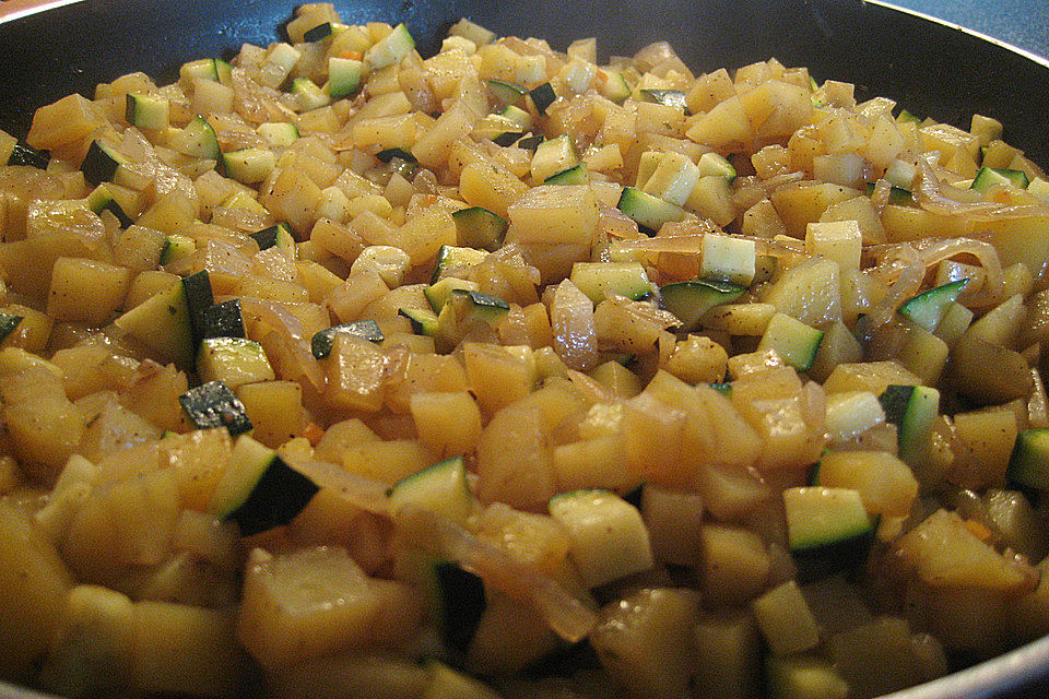 Zucchini - Erdäpfel - Pfanne