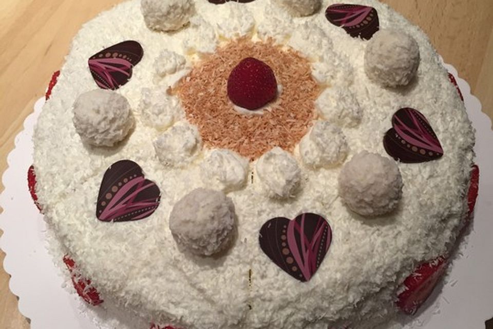 Erdbeer - Raffaelo - Torte