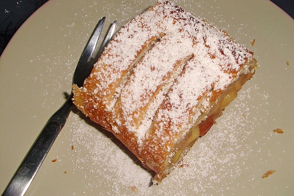 Topfenteig - Apfelstrudel