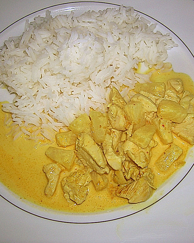Hähnchen - Ananas - Curry mit Reis