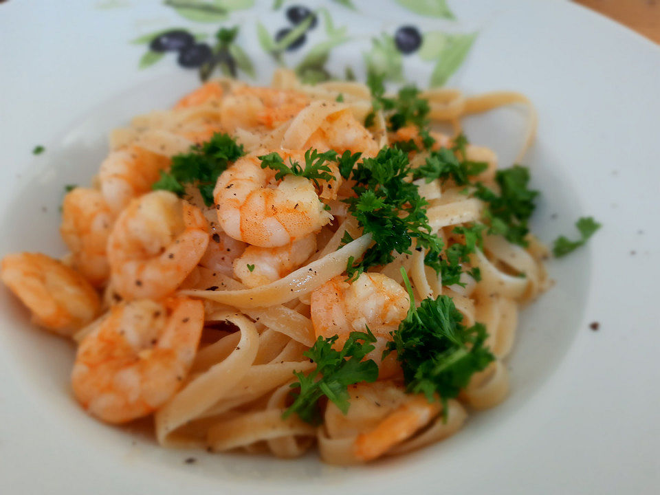 Spaghetti mit Schrimps in Chili - Knoblauchöl von CY83| Chefkoch