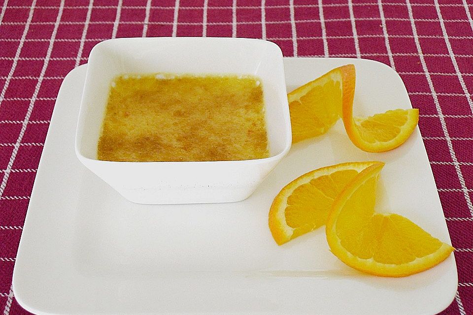 Crème brûlée mit Orange