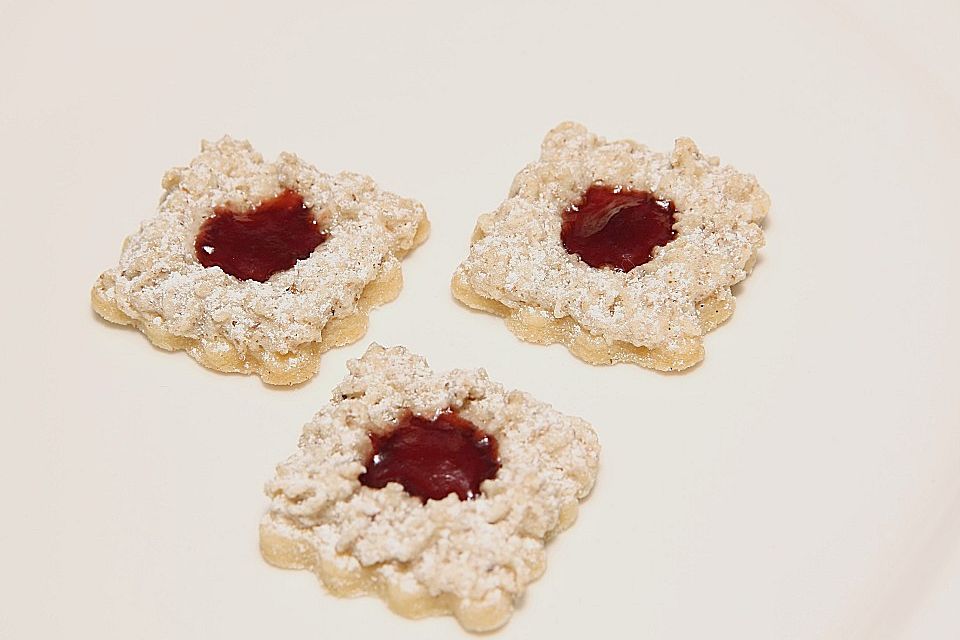 Walnussbaiser - Plätzchen Walnussbaiser - Plätzchen