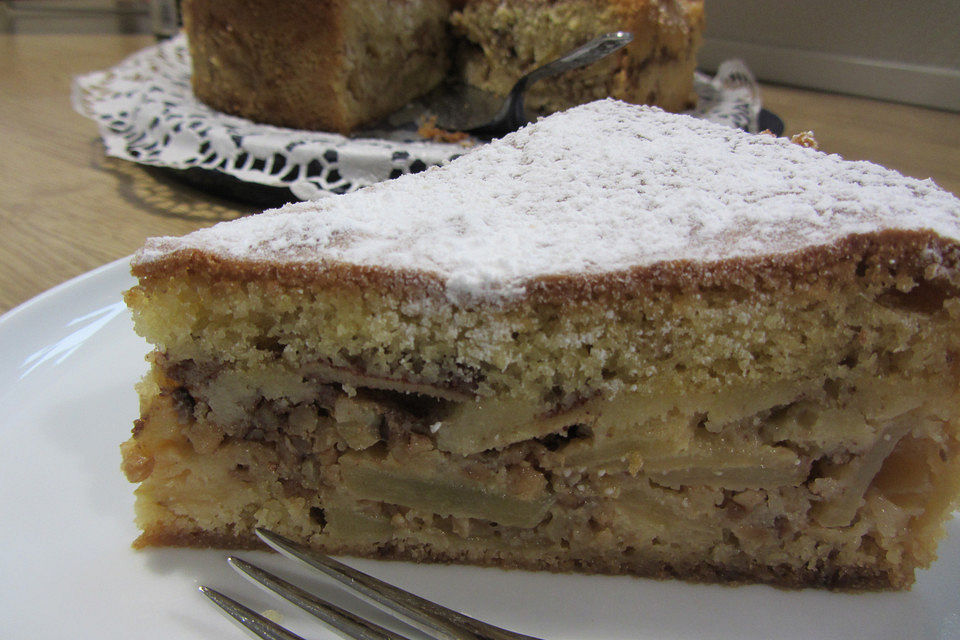 Apfel - Nuss Kuchen