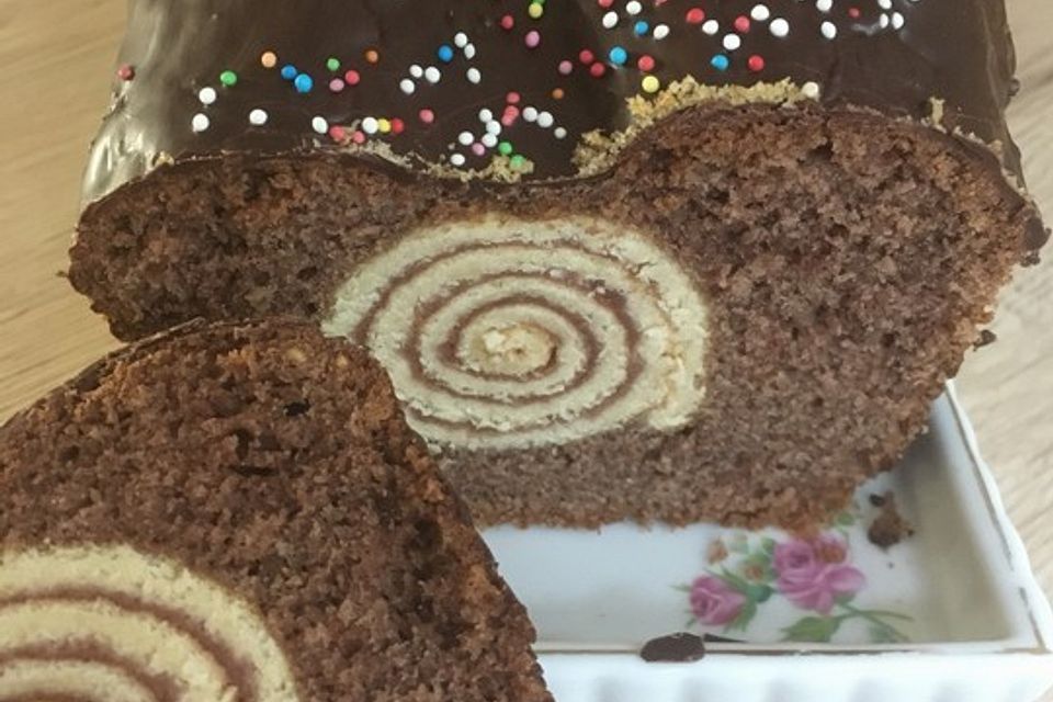 Rouladen - Schoko - Nusskuchen