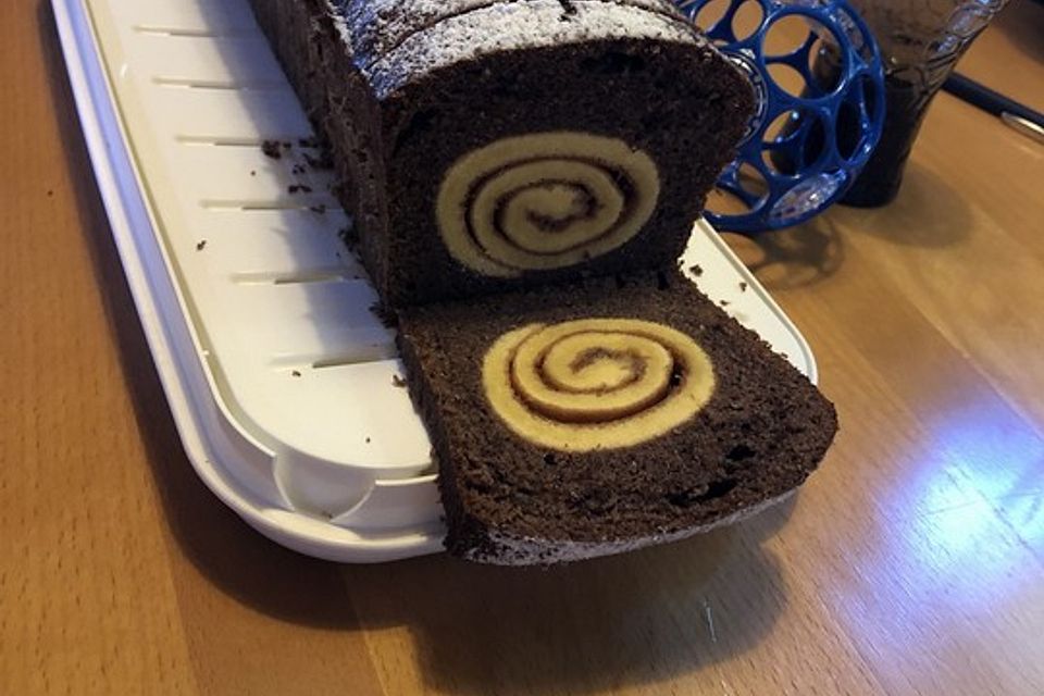 Rouladen - Schoko - Nusskuchen