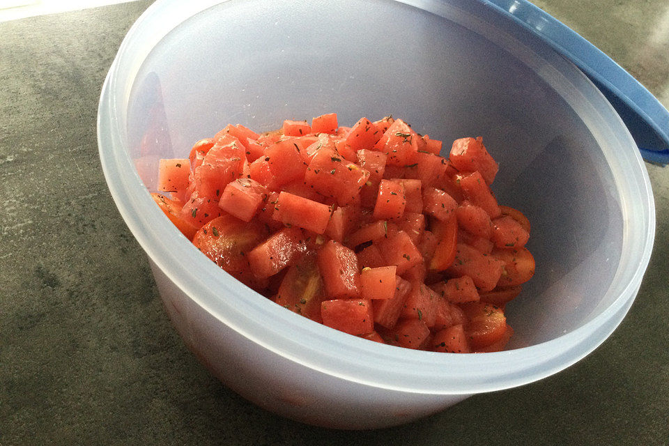 Tomaten-Wassermelonen-Salat