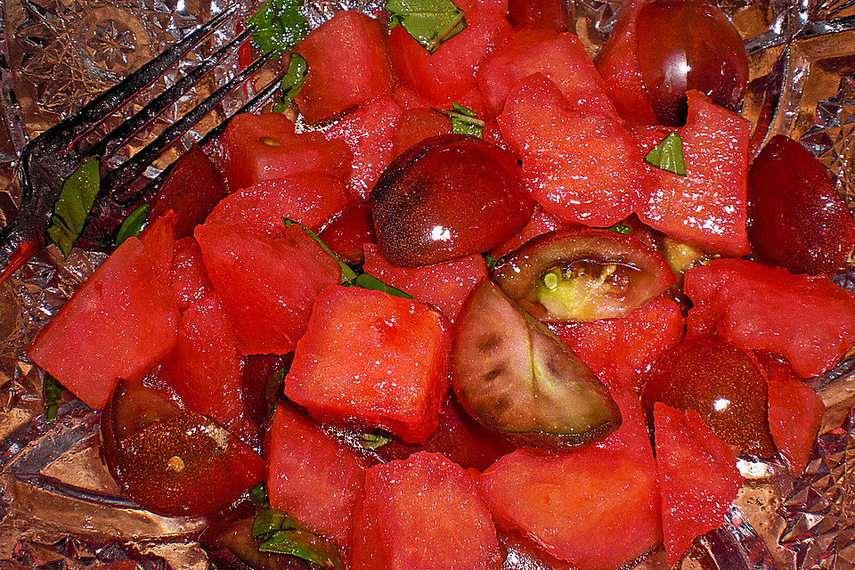 Tomaten-Wassermelonen-Salat