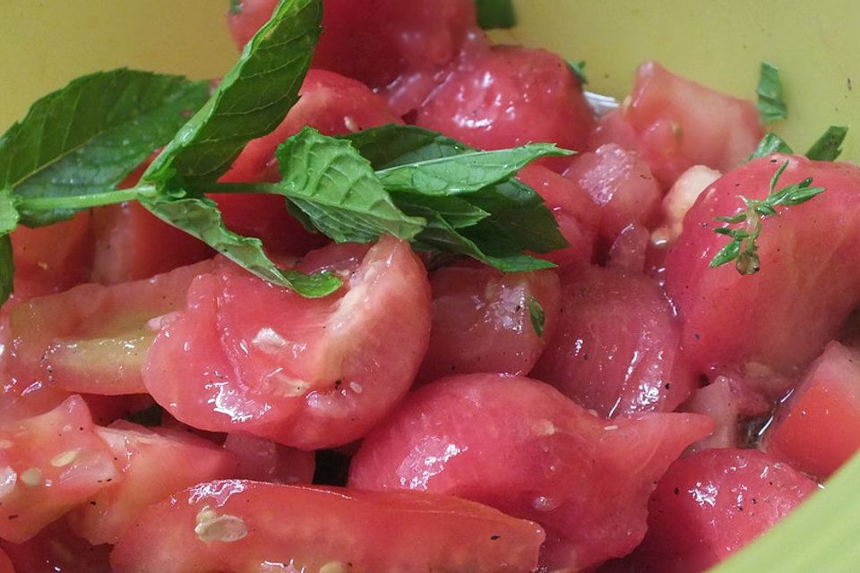 Tomaten-Wassermelonen-Salat