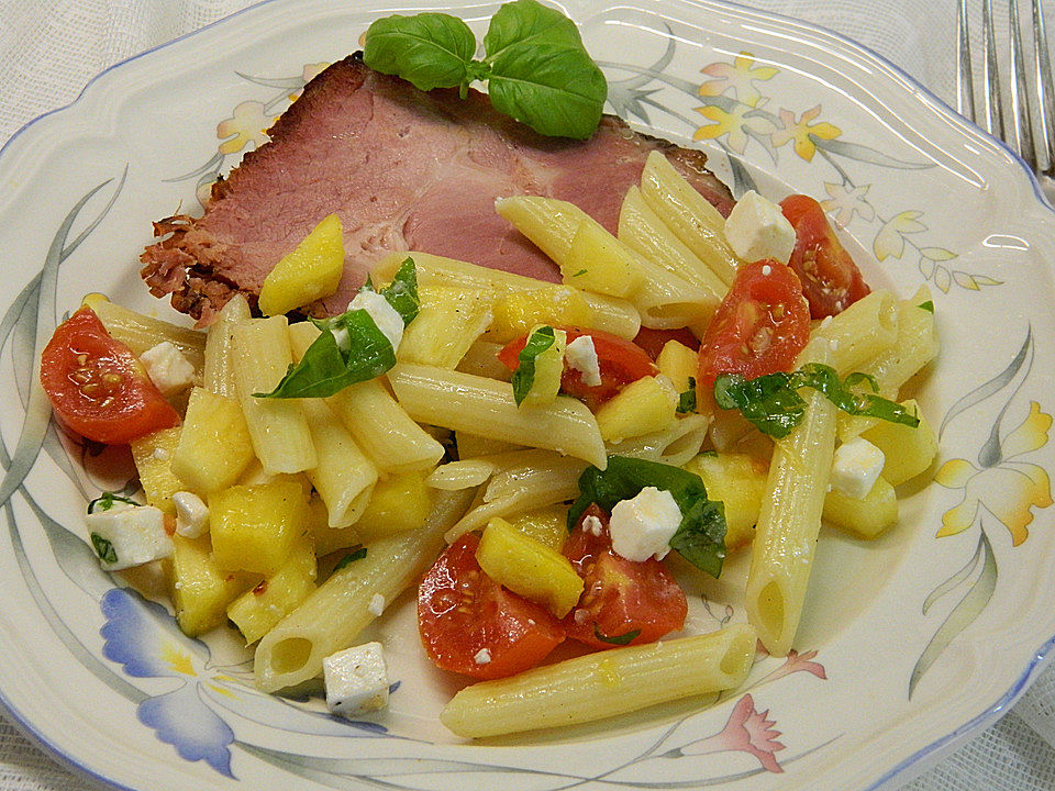 Nudelsalat mit Tomaten und Ananas von Fanca| Chefkoch