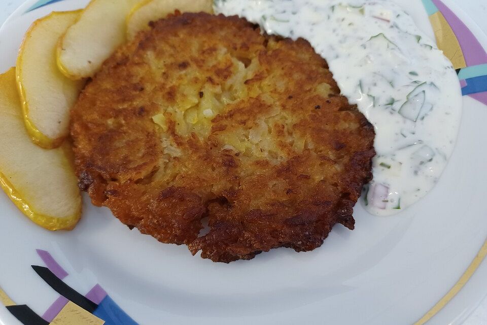 Apfel - Kartoffel - Reibekuchen mit Quark