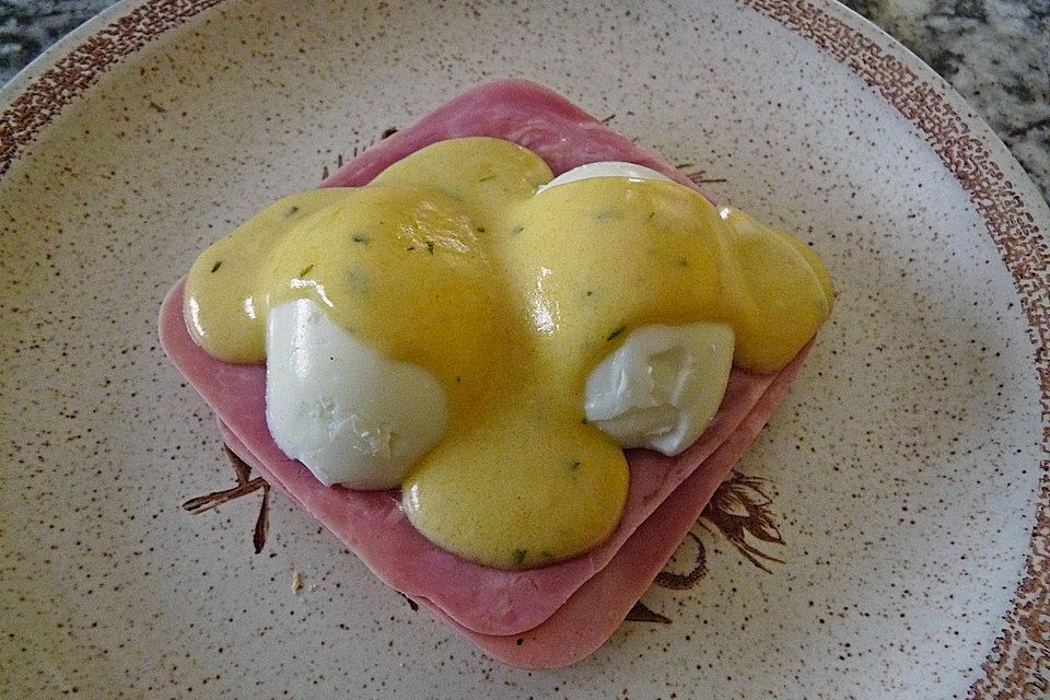 Eggs Benedict