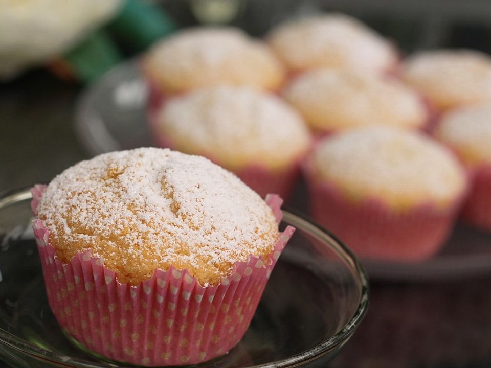 Vanille - Joghurt - Muffins von Olivia_Oil87 | Chefkoch