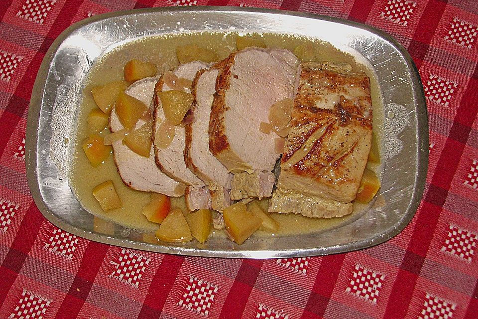 Schweinebraten in Senf-Sahne-Sauce