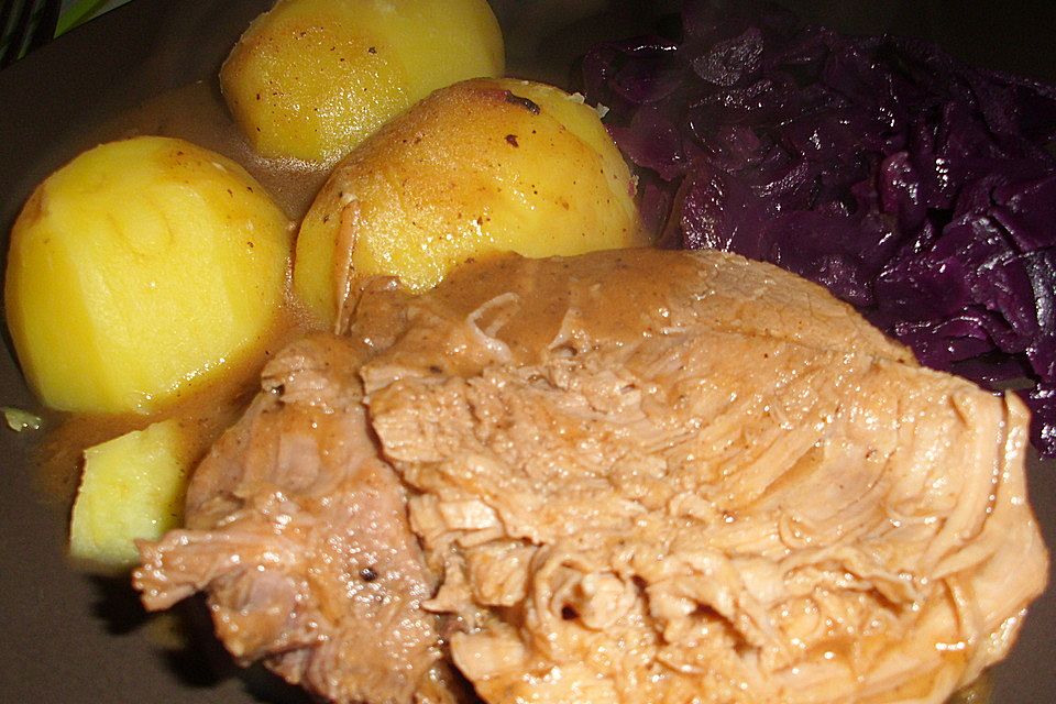 Schweinebraten in Senf-Sahne-Sauce