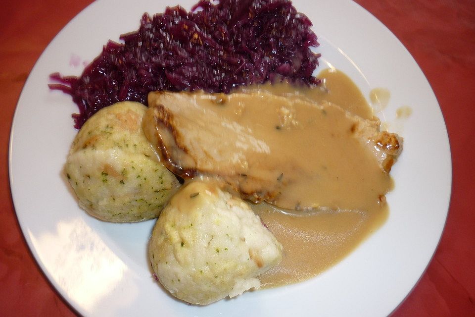 Schweinebraten in Senf-Sahne-Sauce