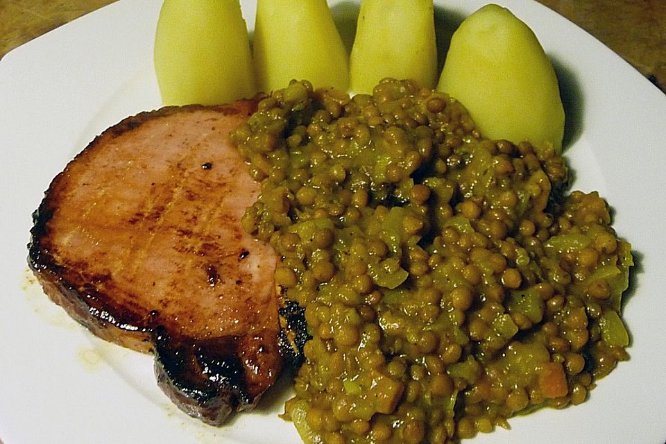 Kasseler mit Currylinsen