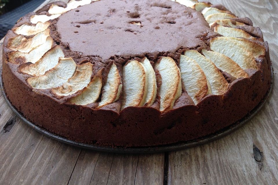 Vanille - Mandel - Kuchen mit Apfel