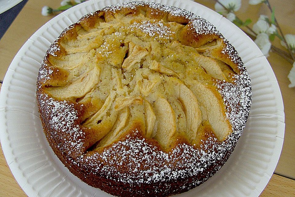 Vanille - Mandel - Kuchen mit Apfel