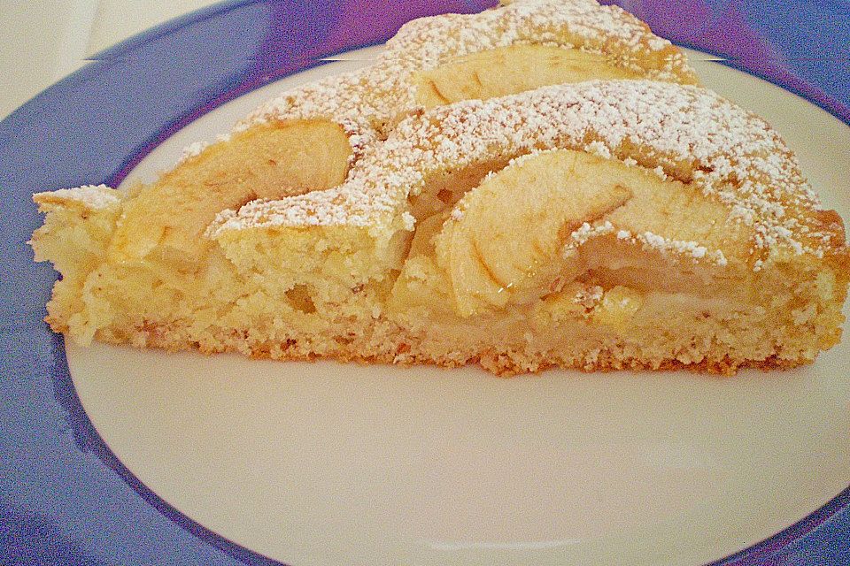 Vanille - Mandel - Kuchen mit Apfel