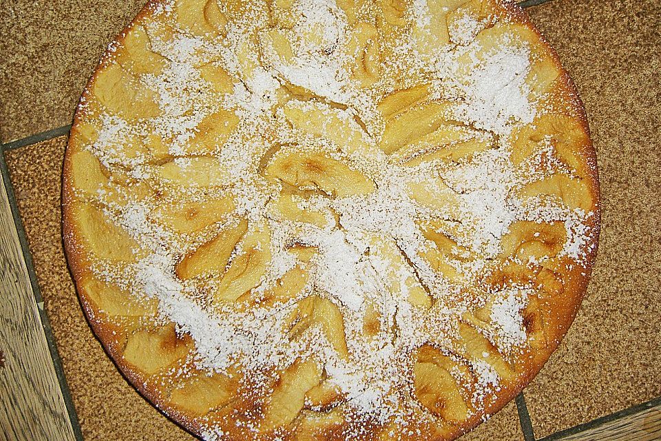 Vanille - Mandel - Kuchen mit Apfel