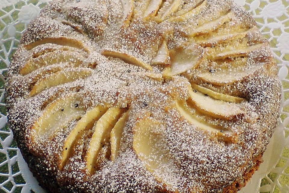 Vanille - Mandel - Kuchen mit Apfel