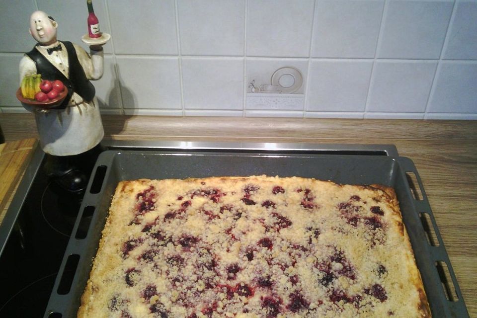 Apfel - Streuselkuchen mit Quark vom Blech