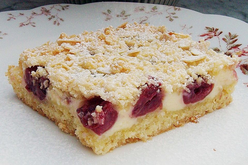 Apfel - Streuselkuchen mit Quark vom Blech