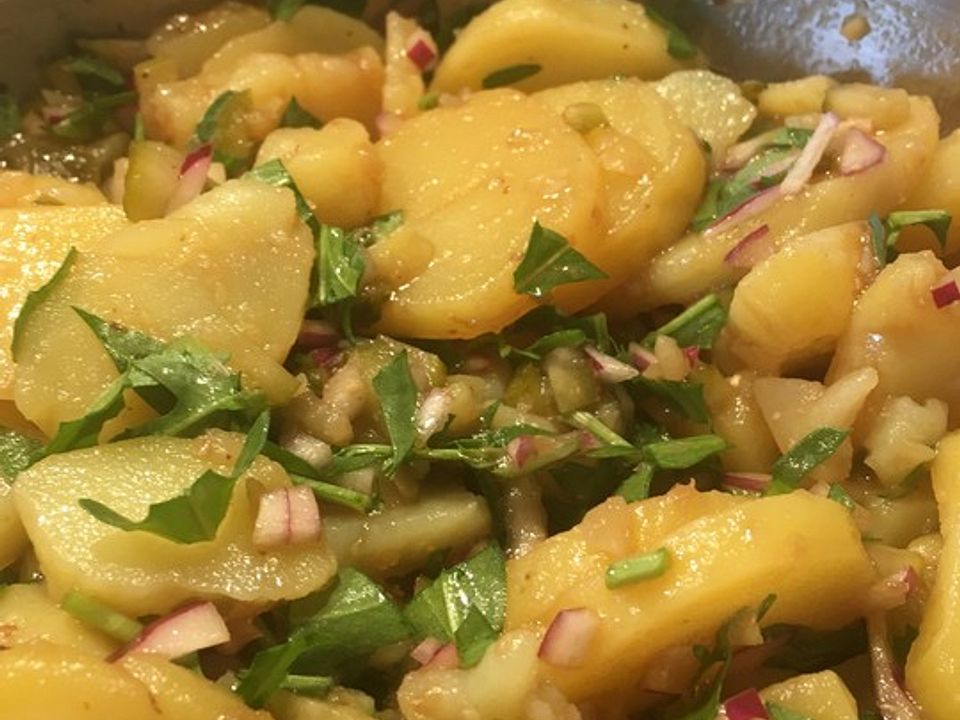 Leckerer Kartoffelsalat ohne Mayonnaise von justin&amp;tomsmama| Chefkoch