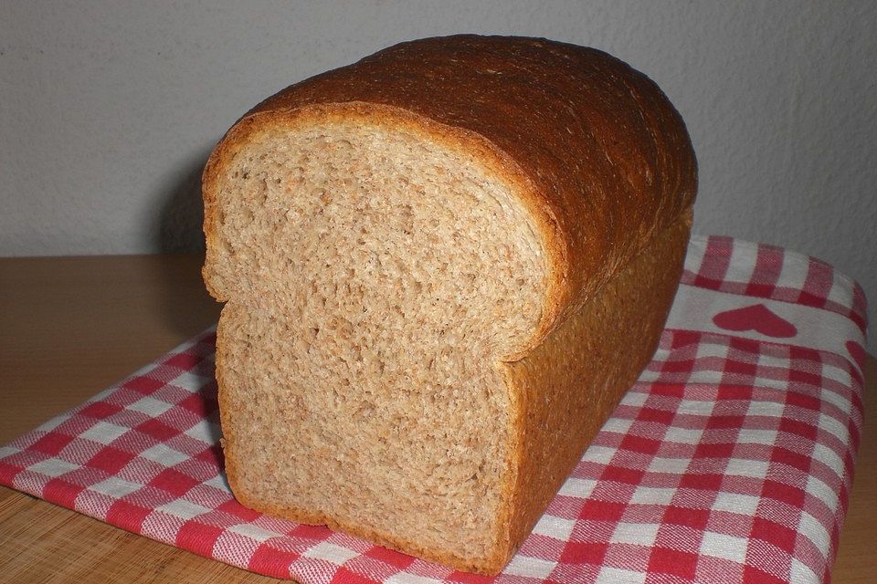 Dinkeltoastbrot mit Vollkorn