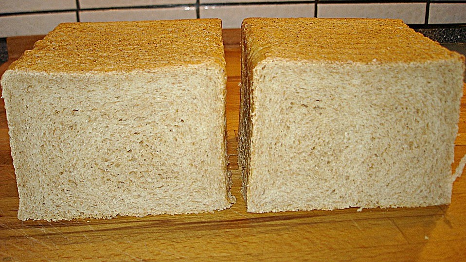 Dinkeltoastbrot mit Vollkorn von iobrecht